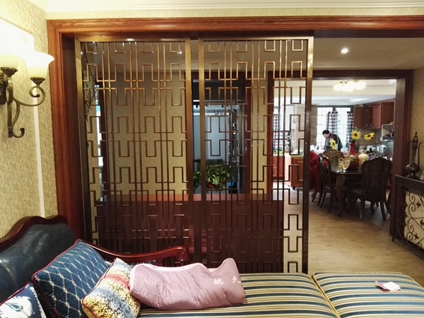 仿古铜门