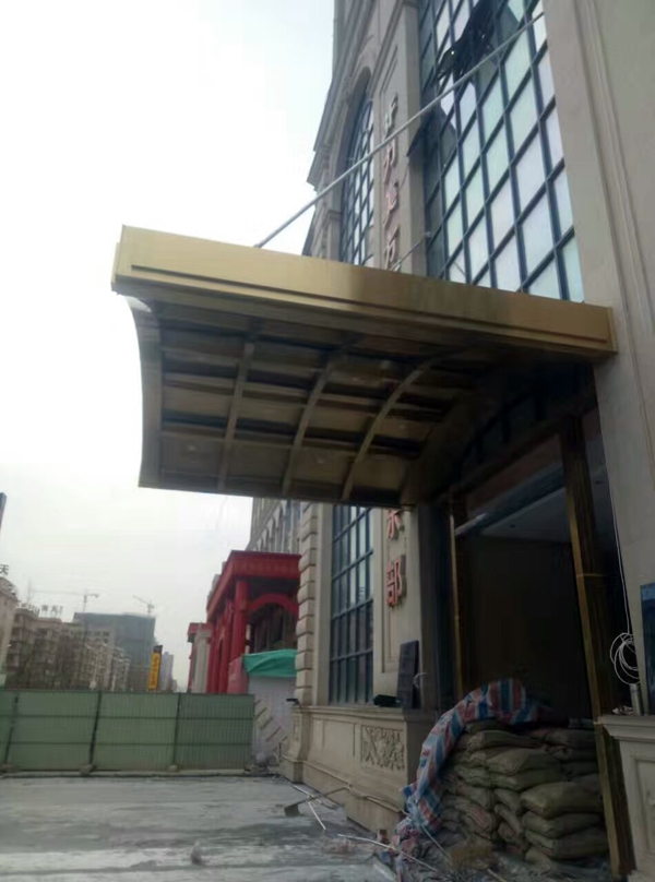 钢结构雨篷